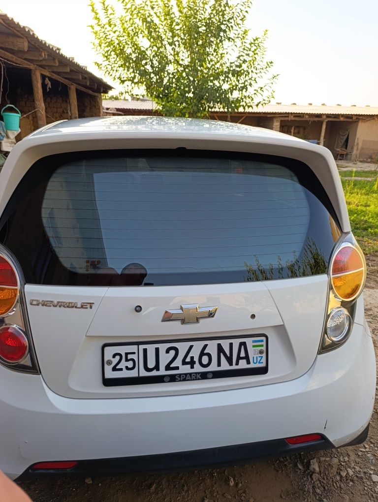 Spark 2  сотилади 5000