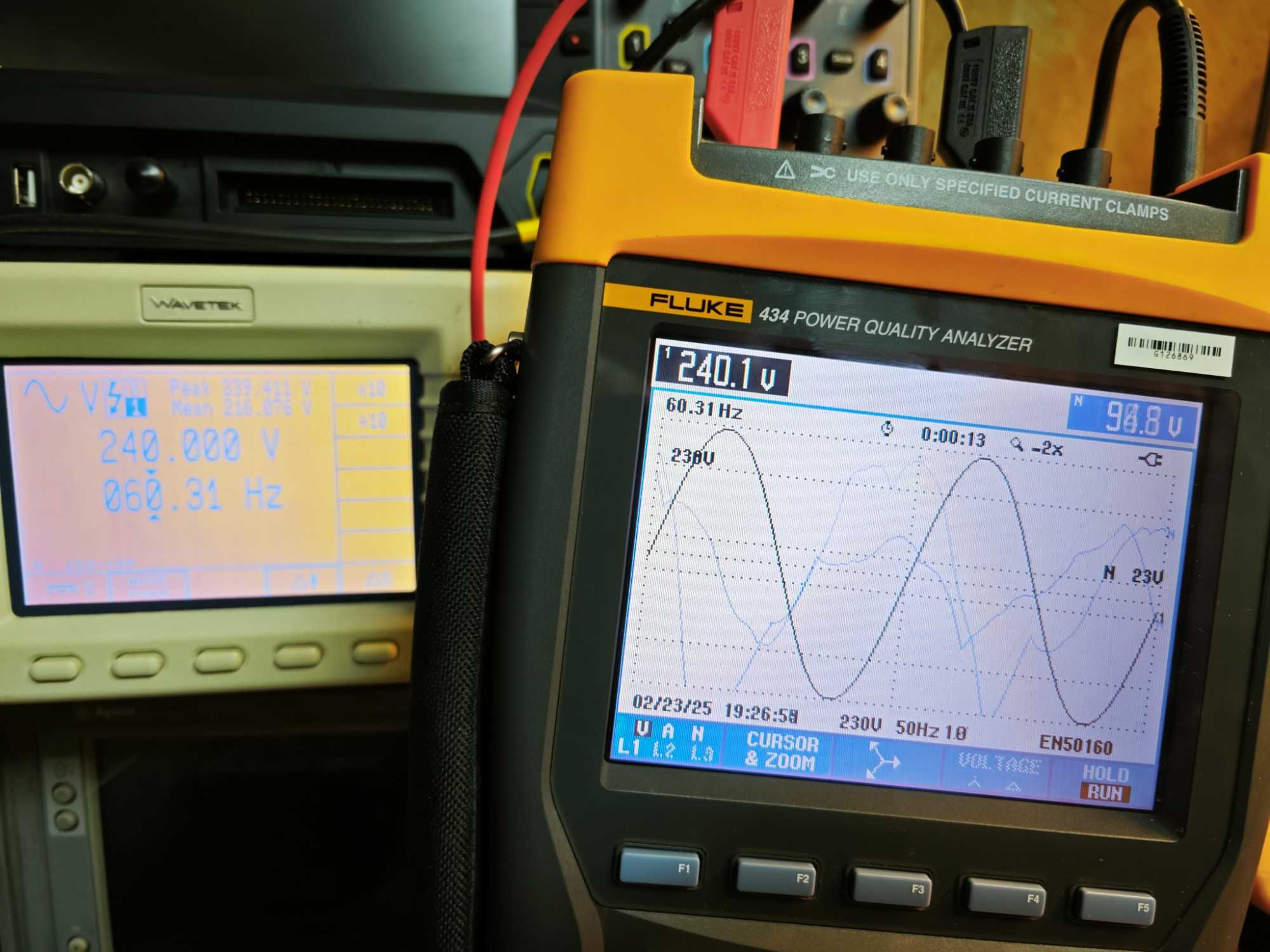 Fluke 434 Power Quality Analyzer