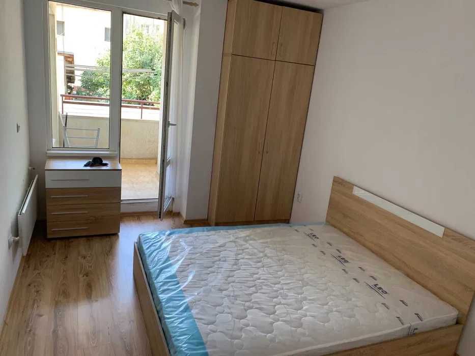 Дава се под наем Двустаен апартамент в София, Зона Б-18 - 70 кв.м за 560 € - Снимка #2