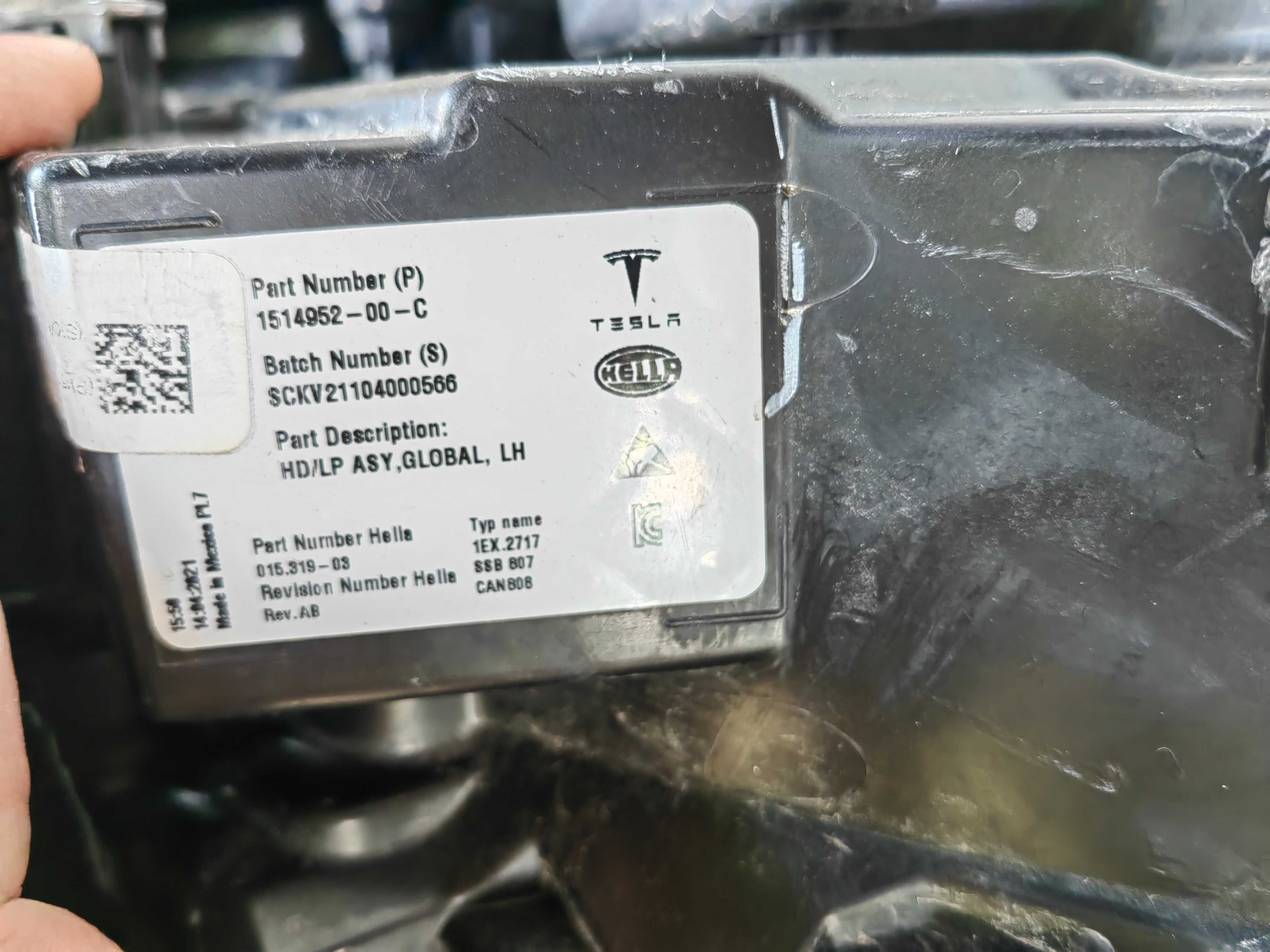 Фар Tesla Model 3/Y LED ляв / Фар Tesla 3 / Фар Тесла 3 Оригинален