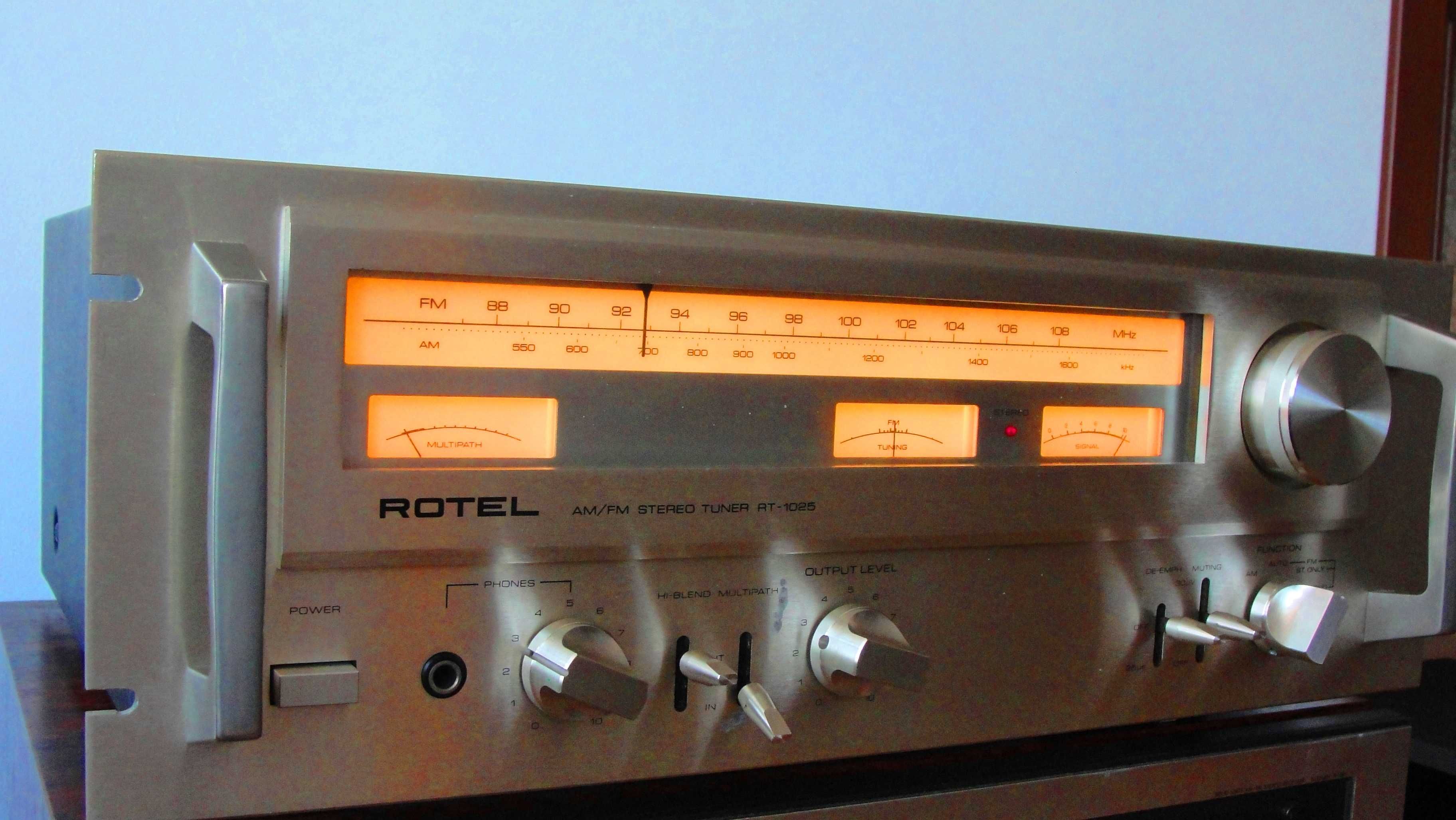 Tuner ROTEL RT 1025  Made in Japan vs Pioneer  Kenwood Sansui