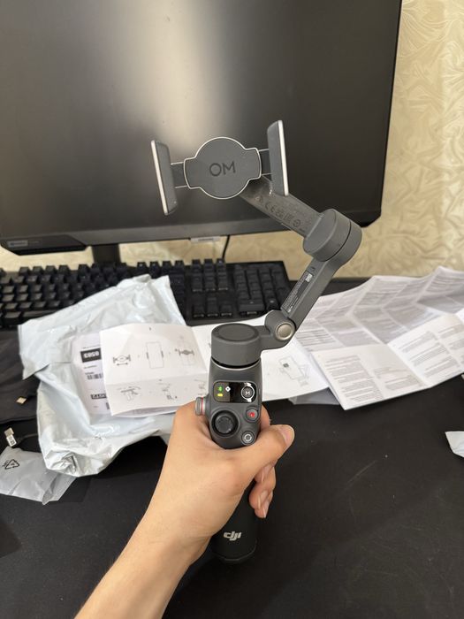 Стабилизатор Dji osmo mobile 7p