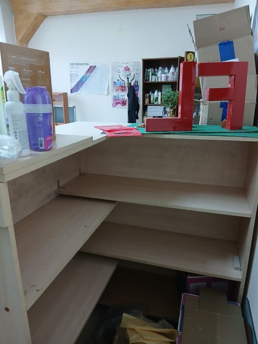 Продам шкаф офисный