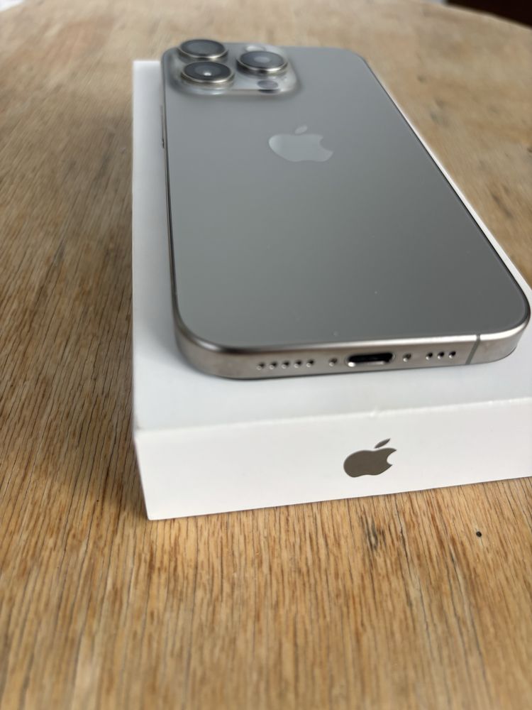 iPhone 15 Pro Titanium 128GB – Отлично състояние