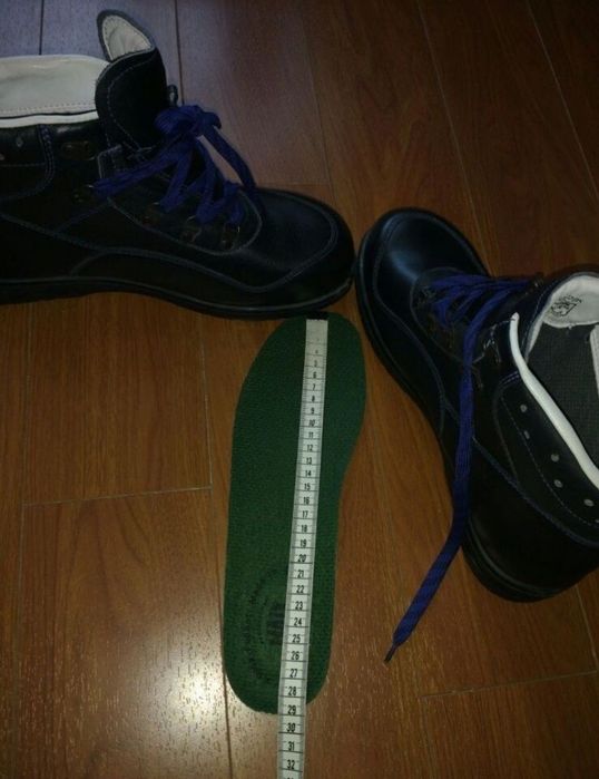 Ghete impermeabile Haix Gore-Tex cu bombeu Made in Germany mărimea 43