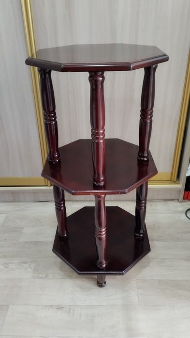 Продам этажерку дерево