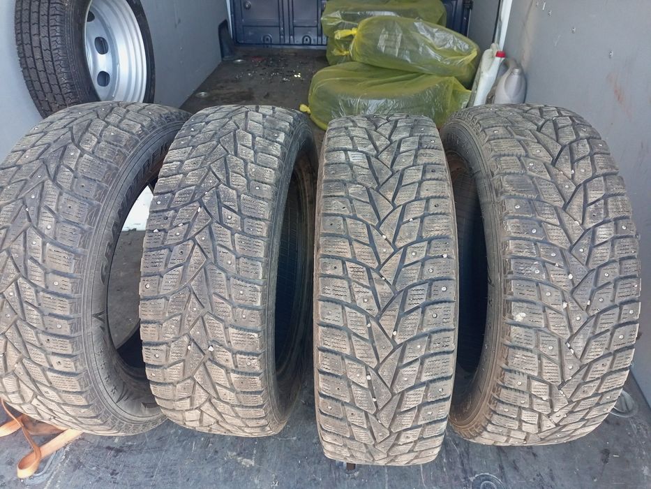 Шины зимние 225/60R17