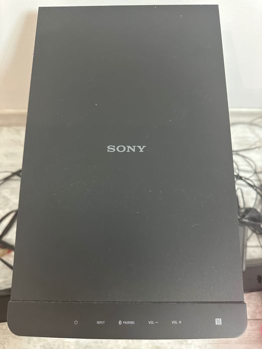 системата Sony SA-WRT3 (част от домашно кино комплект с модел HT-RT3)