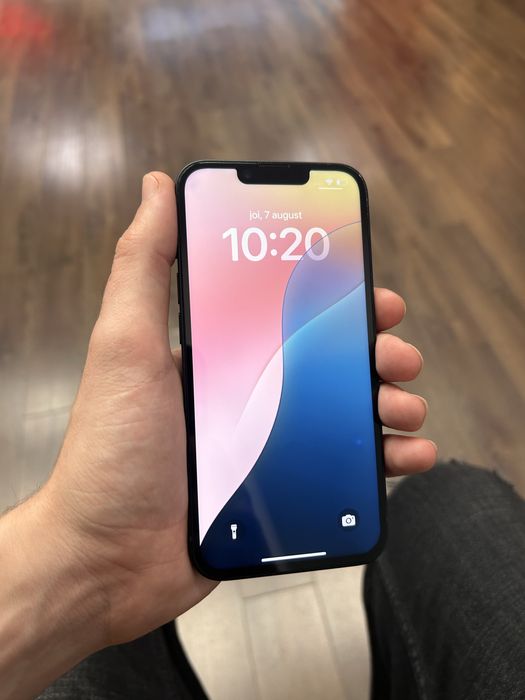 iPhone 14 128GB Midnight – Estetic impecabil, ecran nou, baterie 87%