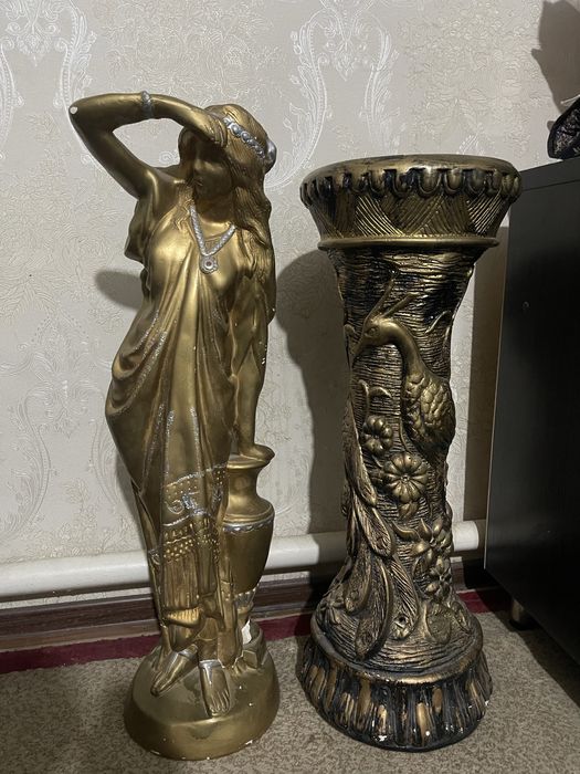 Декоративные статуе