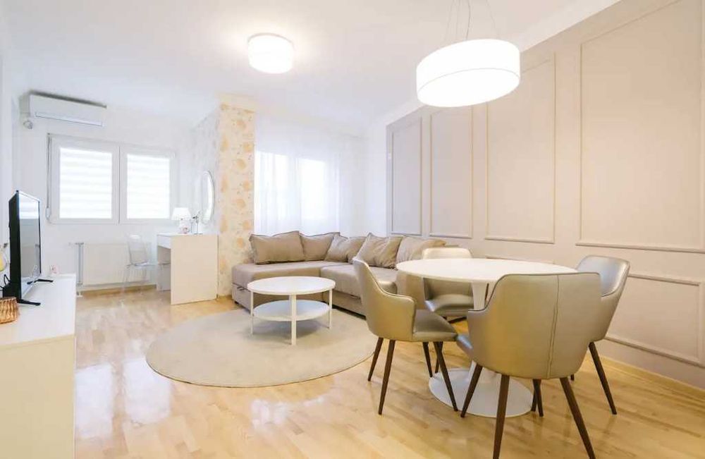 Дава се под наем Тристаен апартамент в Пловдив, Южен - 78 кв.м за 275 € - Снимка #2