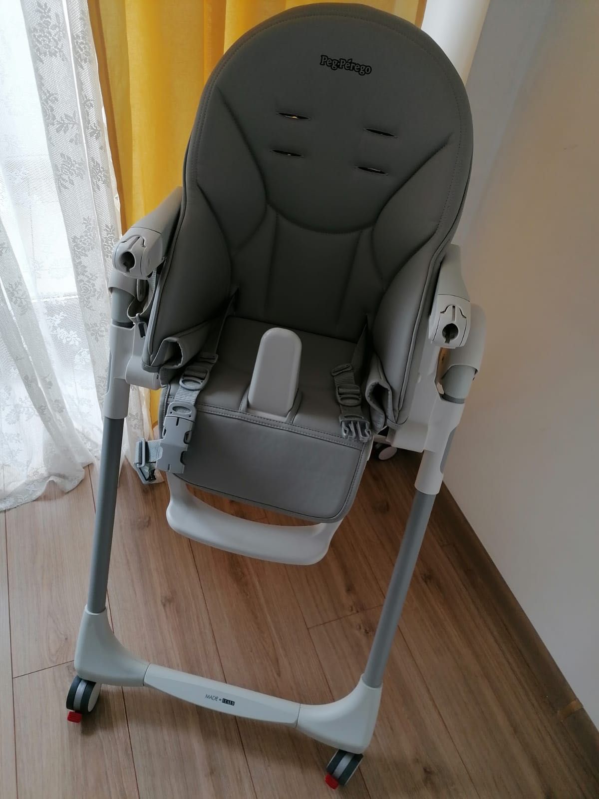 Scaun masă bebe - Peg Perego Prima Pappa Follow me