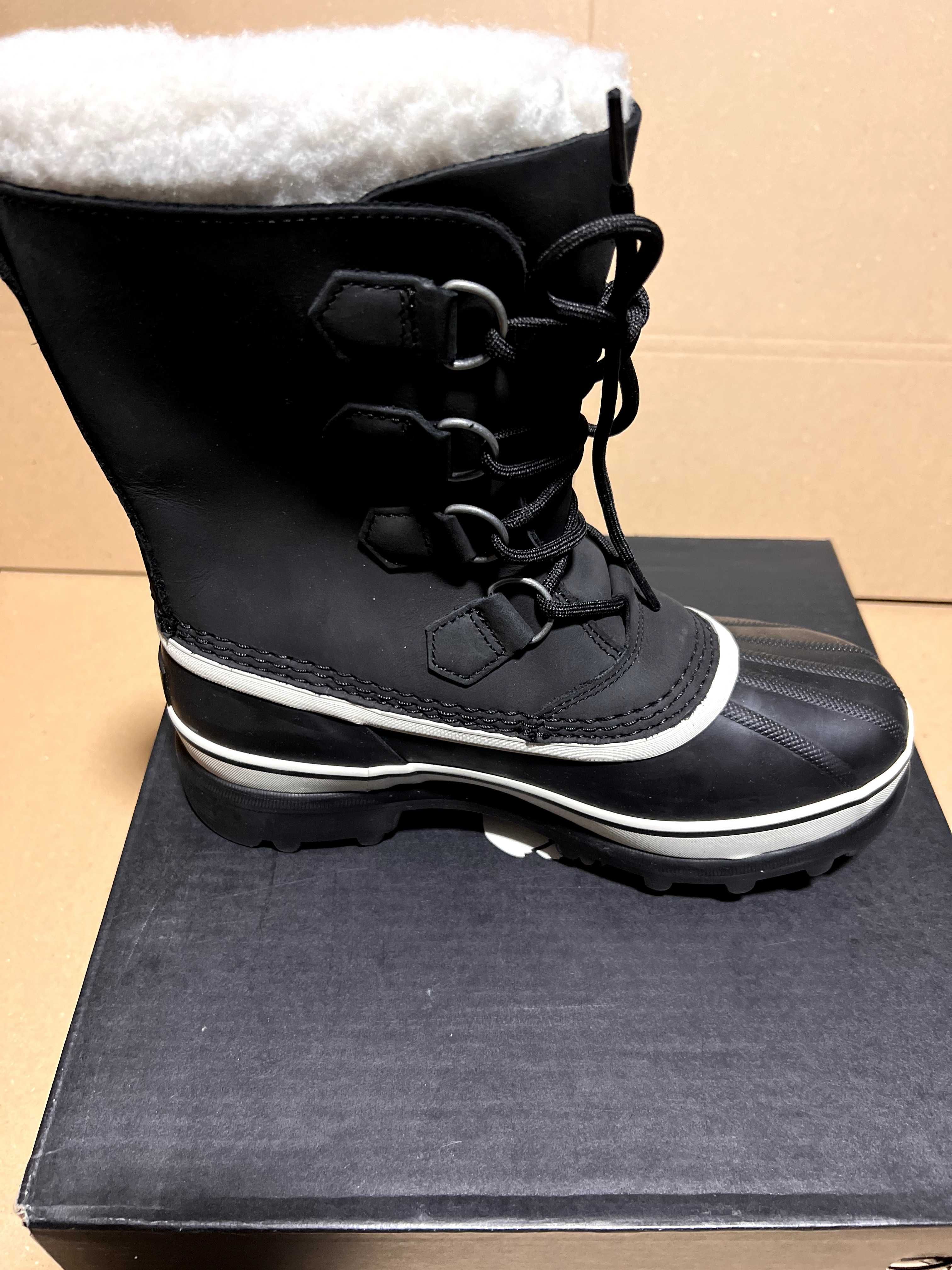Cizme de zapada Sorel Caribou Wp marime 38.5 noi