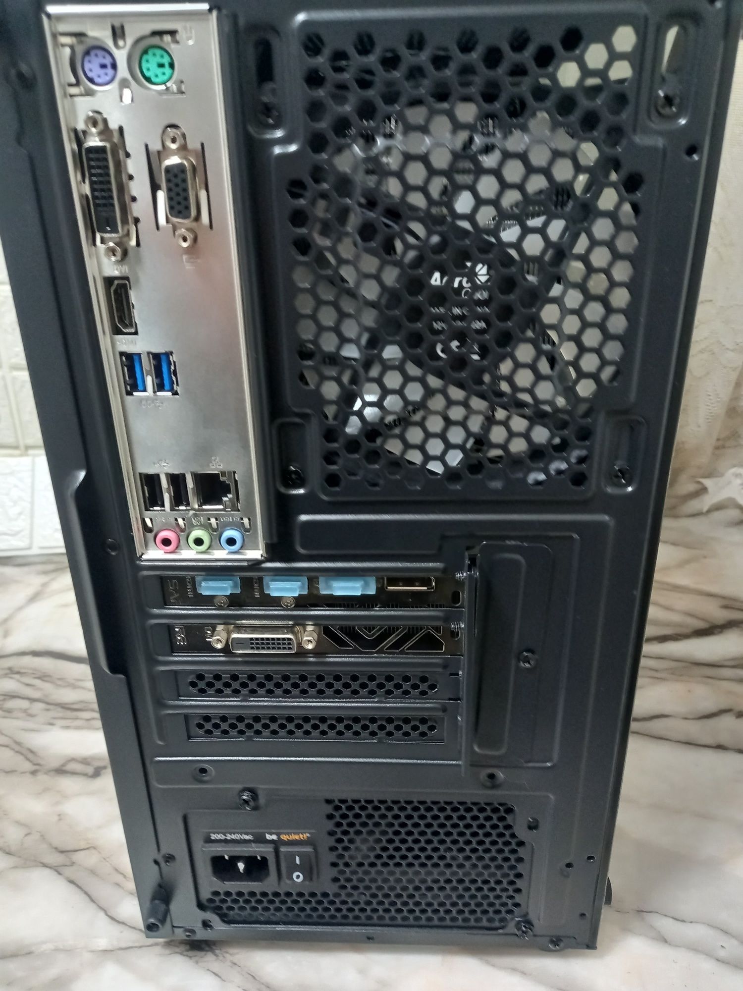 Геймърски компютър Intel® Core™ i7-8700 16gb SSD RADEON RX 580 8gb