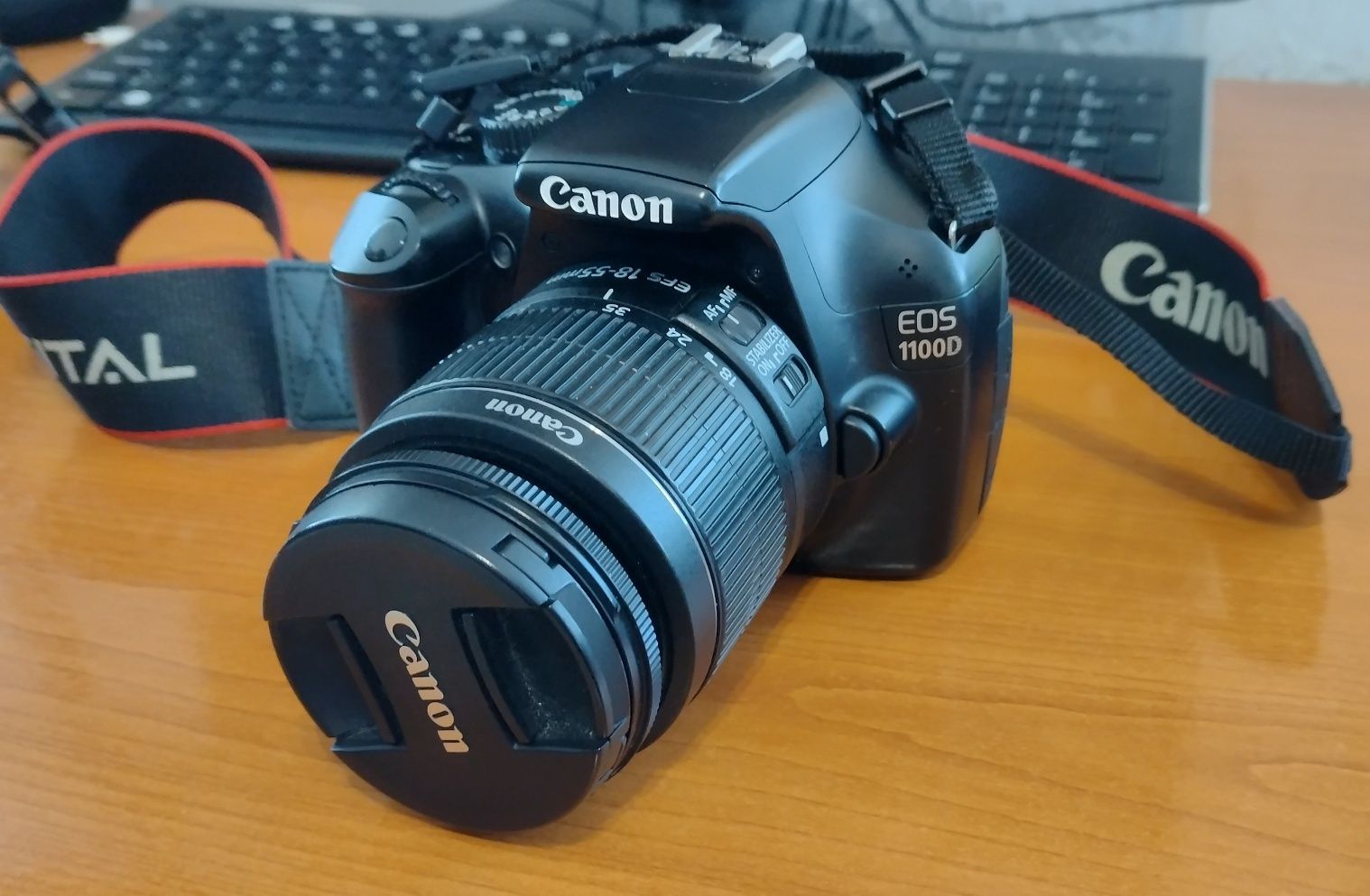 Camera foto DSLR Canon 1100d