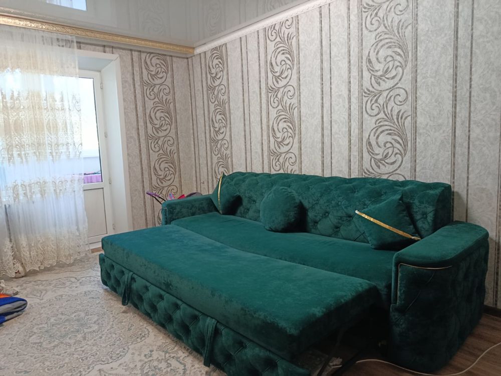 Диван на продажу