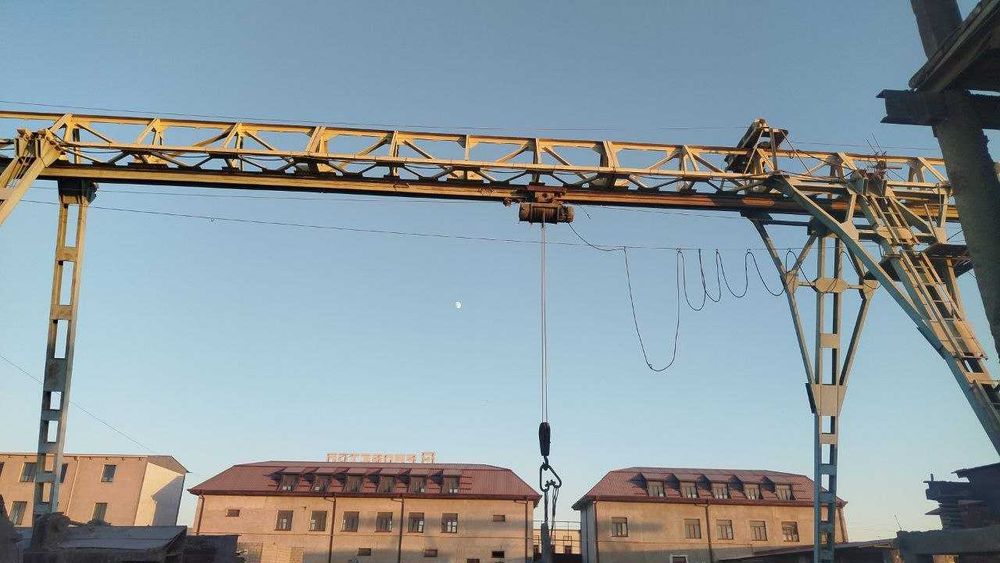 козловой кран в наличие