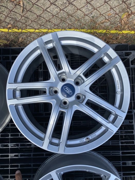 18 цола 5 х 108 мм Форд Куга , Волво , Ford Kuga Volvo XC 60 , XC 70
