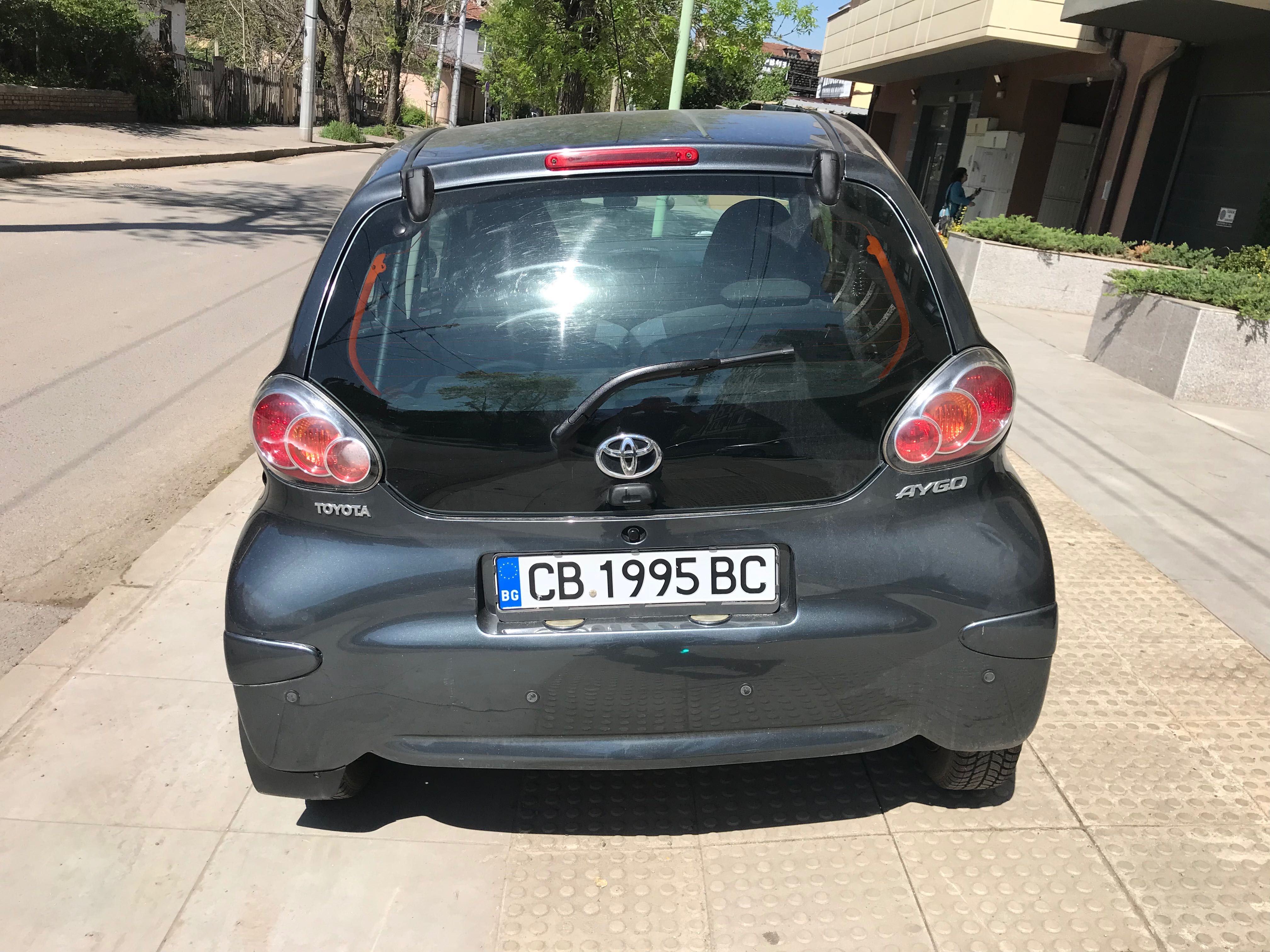 Тойота Айго климатик