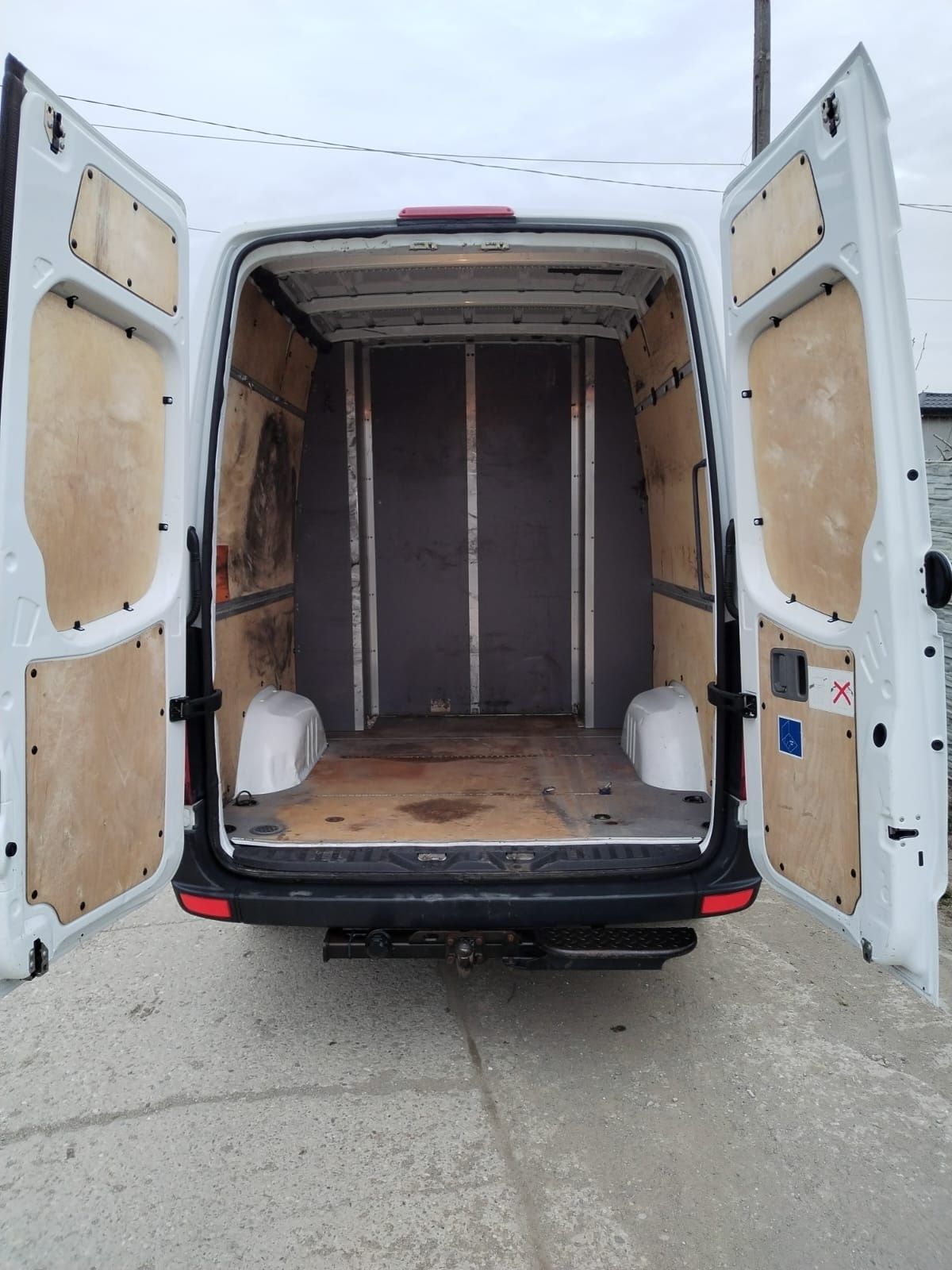 Mercedes Sprinter Mixt 5 Locuri 2015
Mixt 5 locuri 
An fabricatie 2015