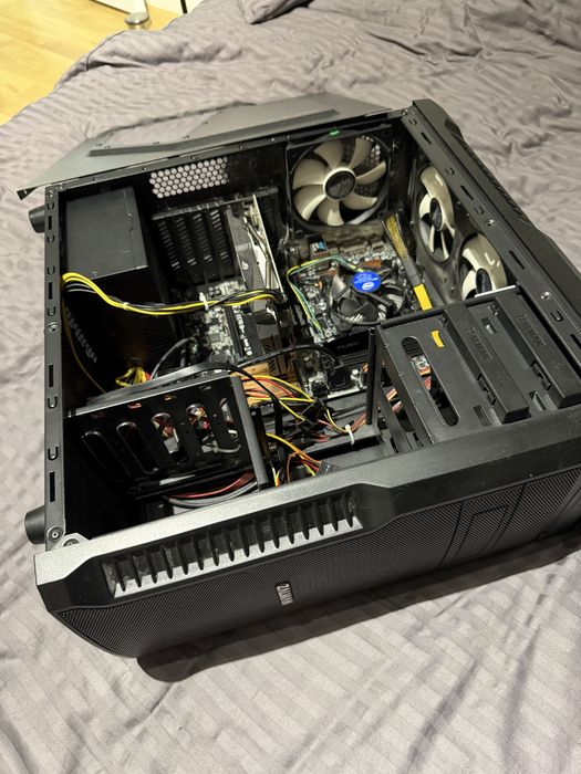 PC Gaming / Office – i5 6400, RX 460, 8GB RAM, carcasă Zalman Z3 Plus