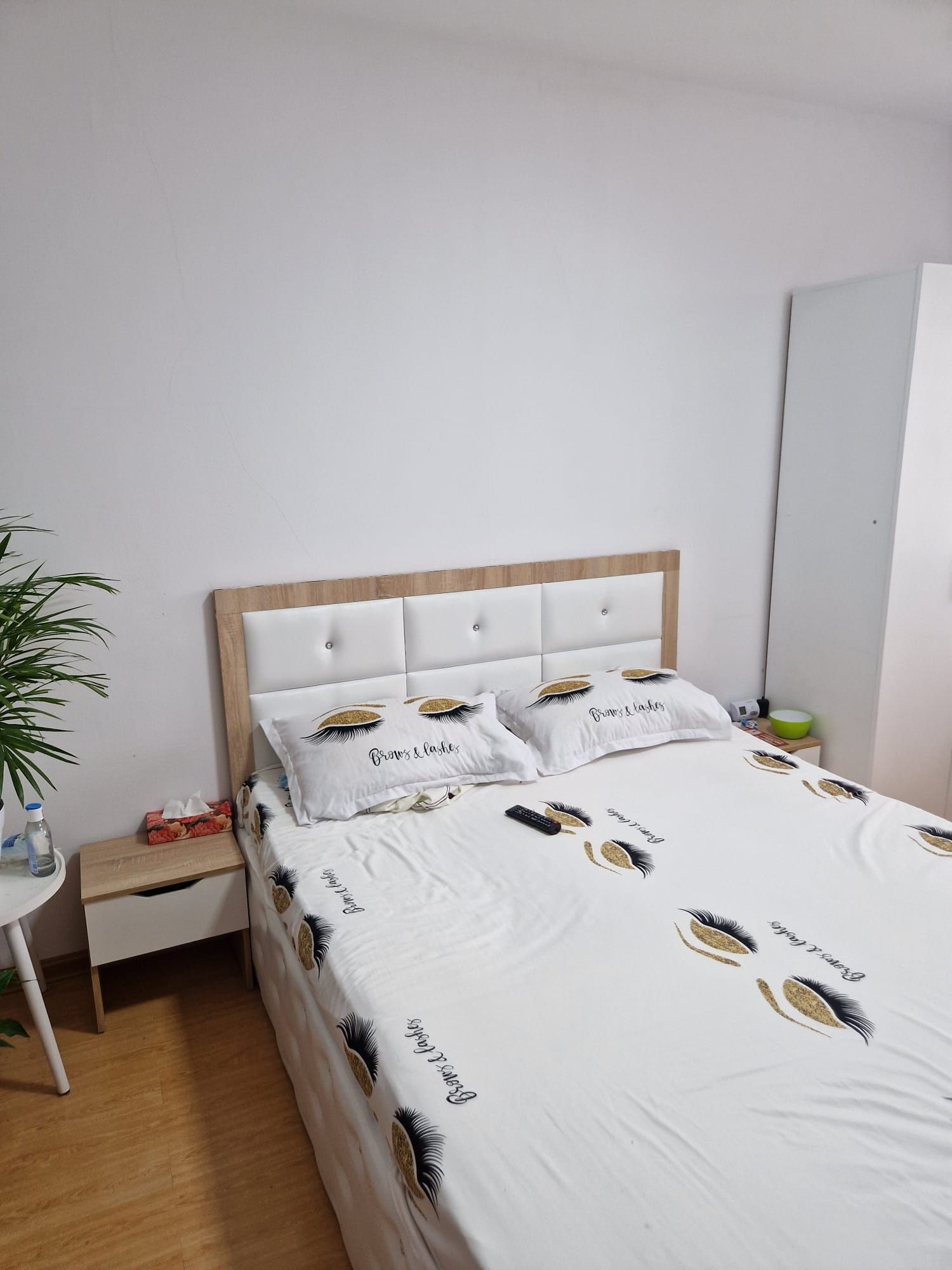 Vinzare apartament 2 camere( Caracal)