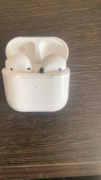 Продам airpods в хорошем состоянии