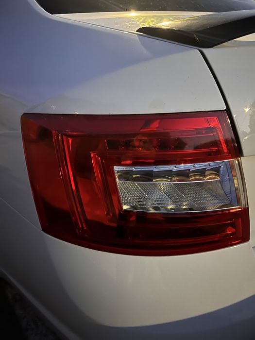 Vand 2 stopuri skoda octavia 3