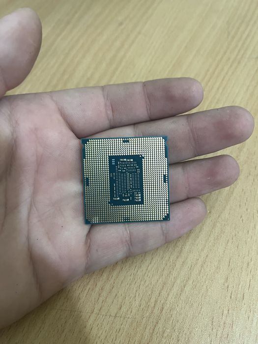 Intel core i3 8100