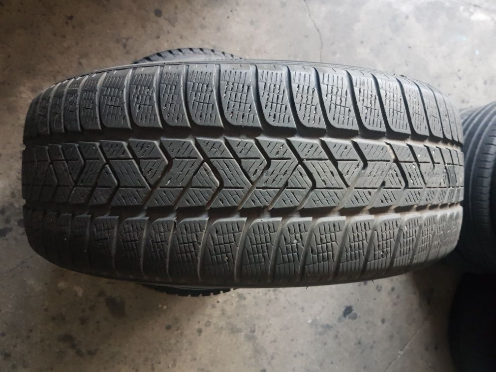 Pirelli 235/50 R19 103H M+S iarnă