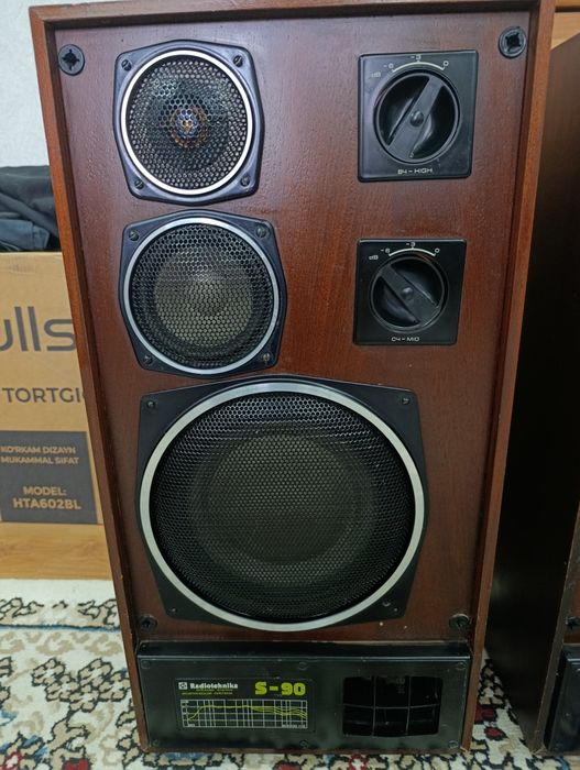 Колонки радиотехника с 90- 212