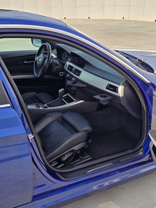 BMW 330xd E90 • 245 CP • xDrive • Automat • 340000 km • Montego Blue