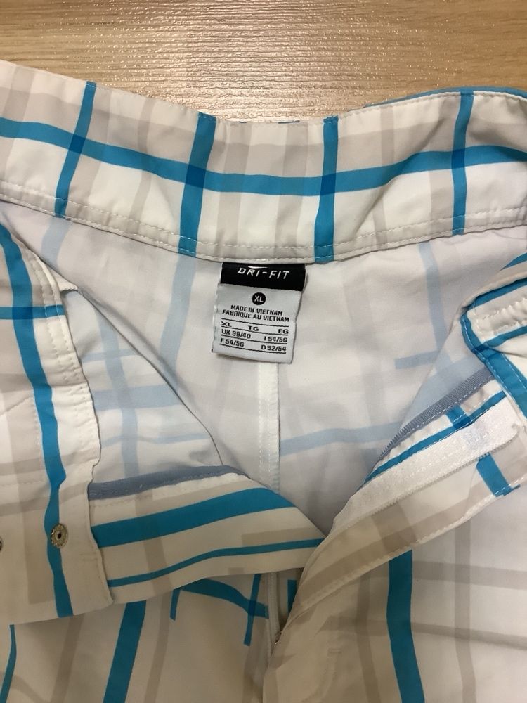 Pantaloni scurti Nike /XL