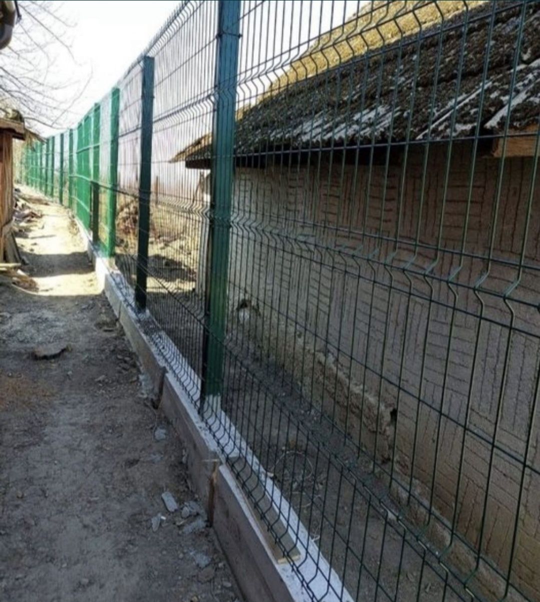 Construim garduri și porți exact după cerințele dumneavoastră (cu sau