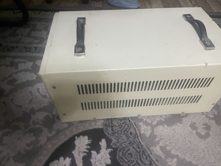 Продаю стабилизатор Andeli в хорошем состоянии