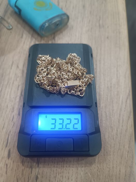 Продам золотую цепочку
