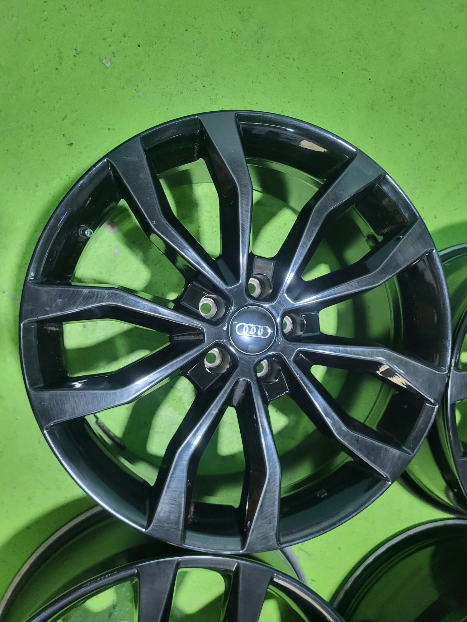 19 5x112 Vw Passat Tiguan Touran Caddy Audi Skoda 5х112