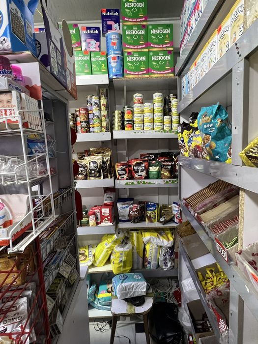 Magazin polka sotiladi