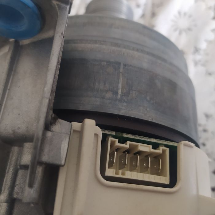 Части за пералня Gorenje W9825 - двигател филтър помпа чекмедже