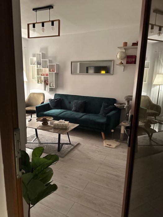 Apartament cu 4 camere