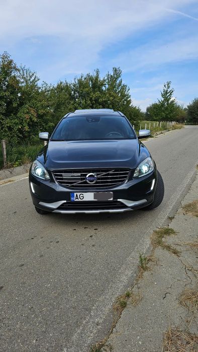 Volvo XC 60 Volvo XC60 2.4 D5 AWD 220CP Automat