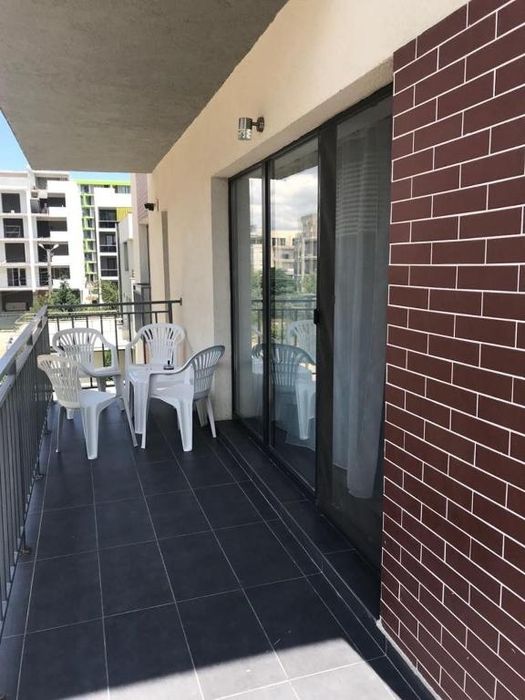 Închiriez apartament