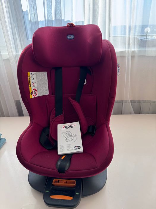 Детские кресло Chicco