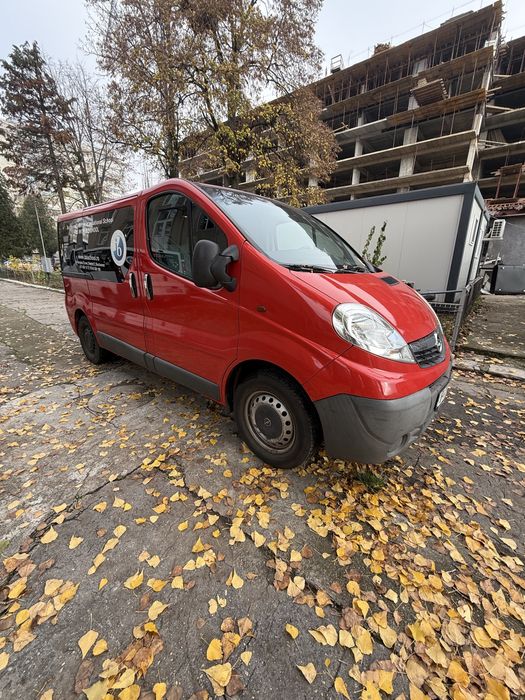 Vivaro/trafic 8+1 locuri 2010-299000 km