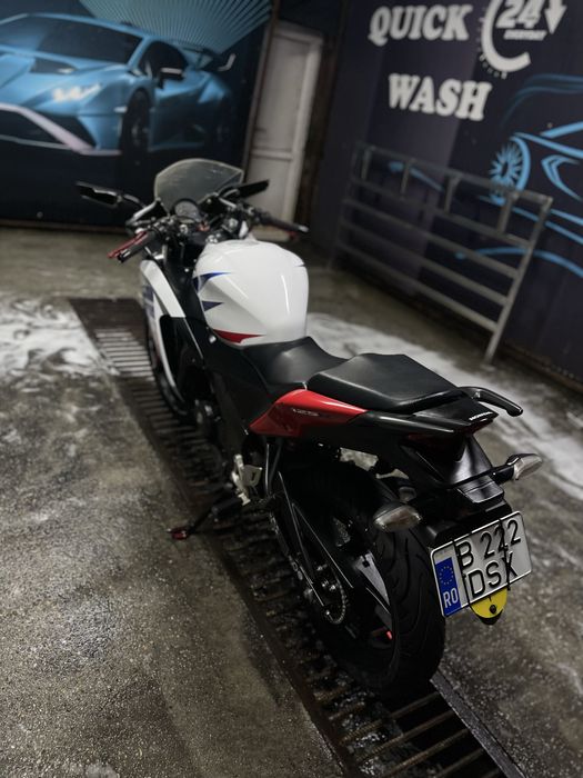 Honda Cbr 125r 2015