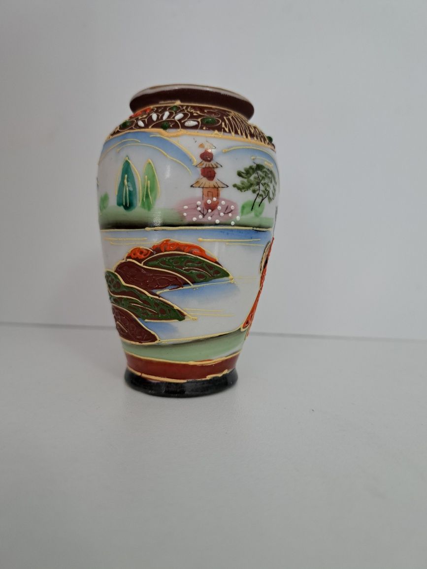 Vaza Nipona in miniatura