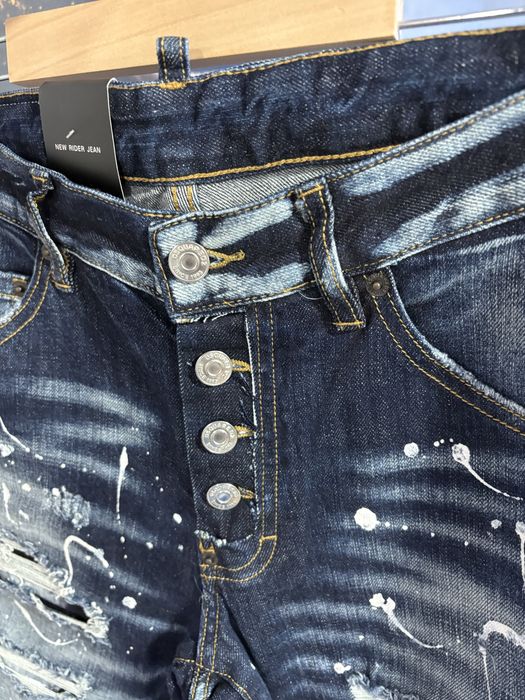 Blugi Dsquared2 model NOU