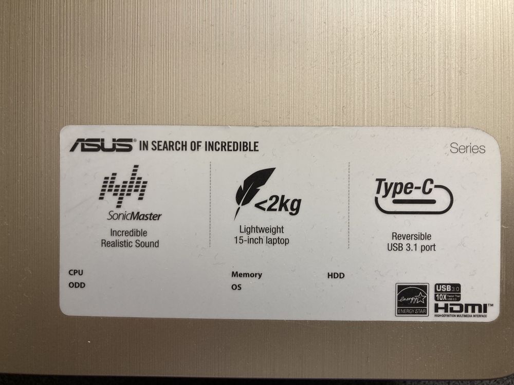 Laptop ASUS 8GB Ram, 250SSD + 500HDD, GeForce 920M