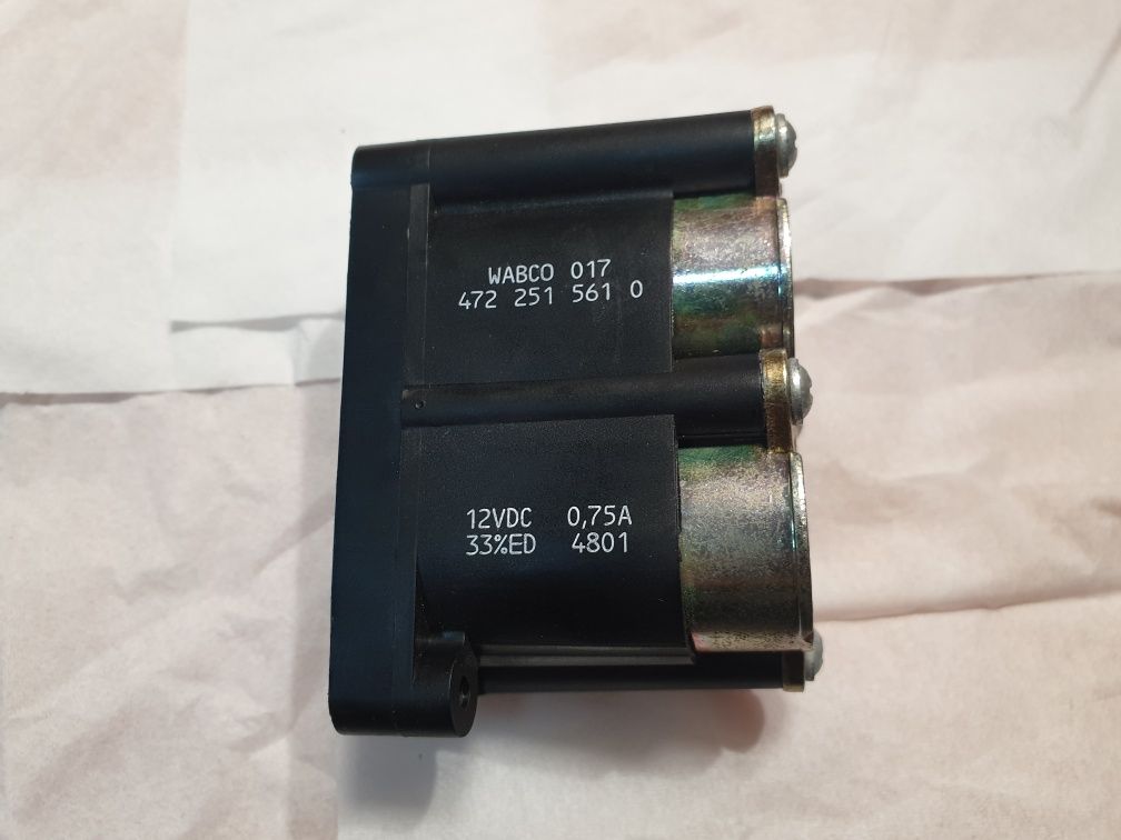 Bloc valve distribuitor aer supape compresor aer bmw x5  seria 5 , e39