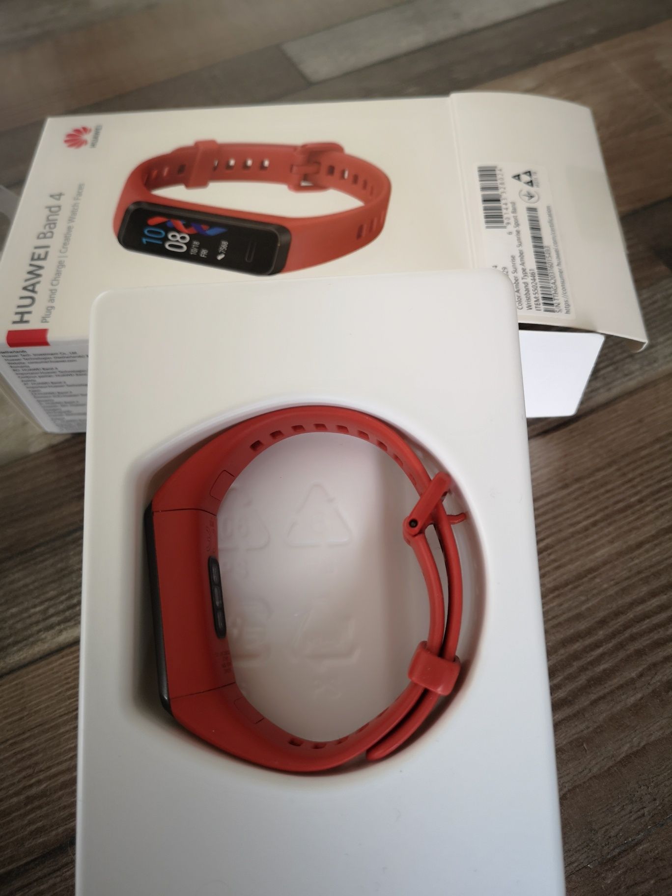 Huawei Band 4, Фитнес гривна, смарт часовник